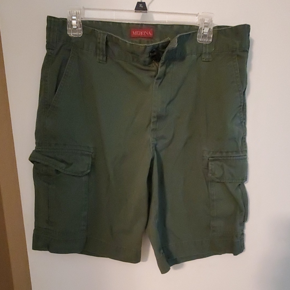 Mens cargo shorts